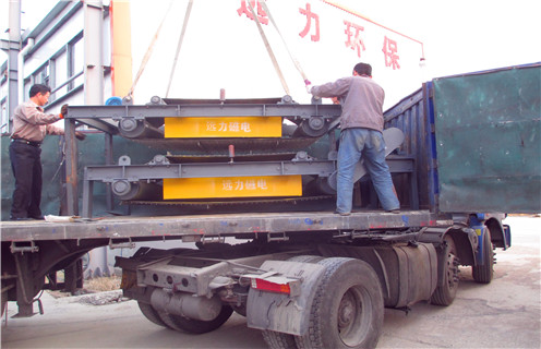 永磁自卸式除鐵器，河南RCYB-10永磁自卸除鐵器_技術(shù)參數(shù)_河南RCYB-10永磁自卸除鐵器磁塊安裝方式_如何換帶 