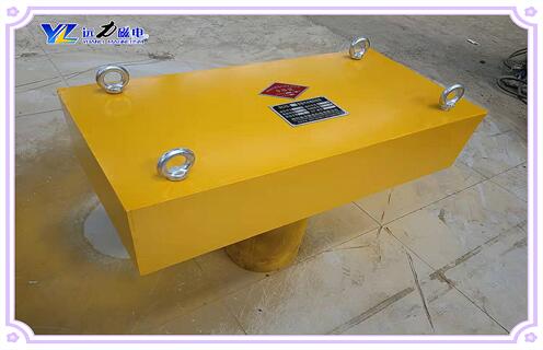 永磁強(qiáng)磁除鐵器，鉀長石鈣粉永磁型強(qiáng)磁除鐵器知識(shí)參數(shù)_內(nèi)部磁塊安裝方法_鉀長石鈣粉永磁型強(qiáng)磁除鐵器型號(hào)價(jià)格 