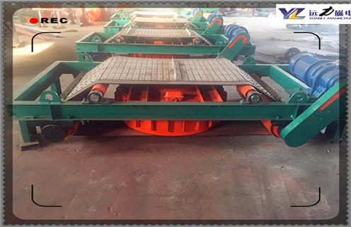 電磁自卸式除鐵器，河北電磁自卸式除鐵器懸掛式_河北電磁自卸式除鐵器懸掛式廠家配件_型號及工作視頻 