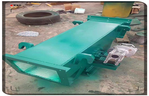 管道除鐵器，上海管道式永磁自動(dòng)除鐵器方案_遠(yuǎn)力上海管道式永磁自動(dòng)除鐵器方案安裝示意圖型12000高斯_可定制工作原理