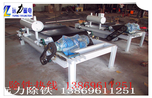 礦用電磁除鐵器，天津礦用電磁除鐵器_天津礦用電磁除鐵器主動(dòng)滾筒RCDF-10加多少號(hào)油_選型