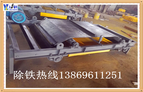 自卸皮帶電磁除鐵器，云南自卸式皮帶電磁除鐵器_規(guī)格型號(hào)_云南自卸式皮帶電磁除鐵器品牌型號(hào)的工作原理