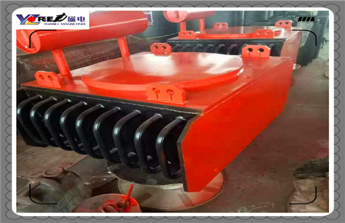 油冷電磁除鐵器，青海油冷電磁除鐵器的特性_規(guī)格型號_青海油冷電磁除鐵器的特性適用范圍的工作原理 