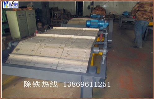 自卸式永磁除鐵器，云南懸掛式自卸永磁除鐵器_內(nèi)部磁塊安裝方法_云南懸掛式自卸永磁除鐵器供應(yīng)型號價格 
